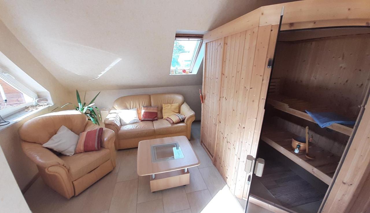 Fewo Hohen Neuendorf Bei Berlin Mit Sauna Und Fuss-Spa Bagian luar foto